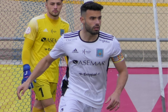 Dani Santigosa, primer fichaje del CD Ebro para la temporada 2022-23