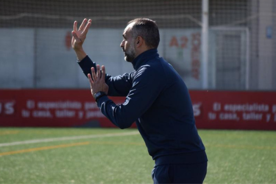 Diego Serrano entrenador Ebro División de Honor Juvenil DHJ